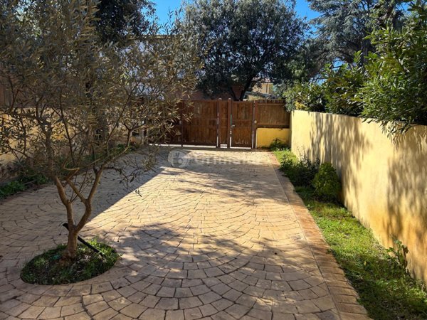 casa indipendente in affitto ad Anzio in zona Mare