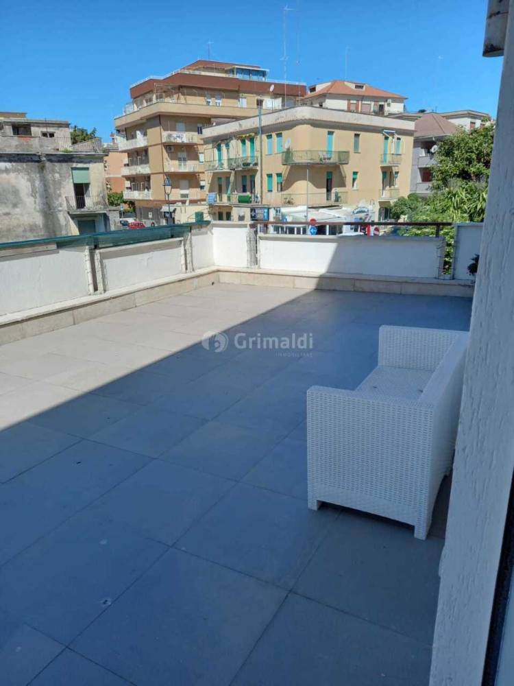 appartamento in affitto ad Anzio in zona Mare
