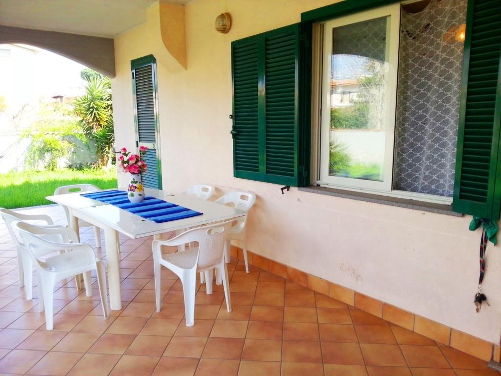 casa indipendente in affitto ad Anzio in zona Mare