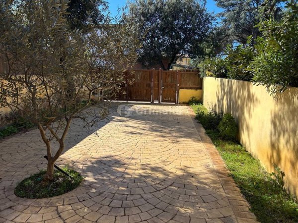 casa indipendente in affitto ad Anzio in zona Mare