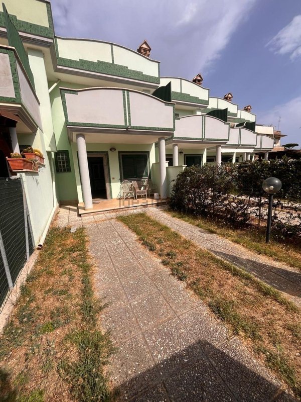 appartamento in affitto ad Anzio in zona Mare