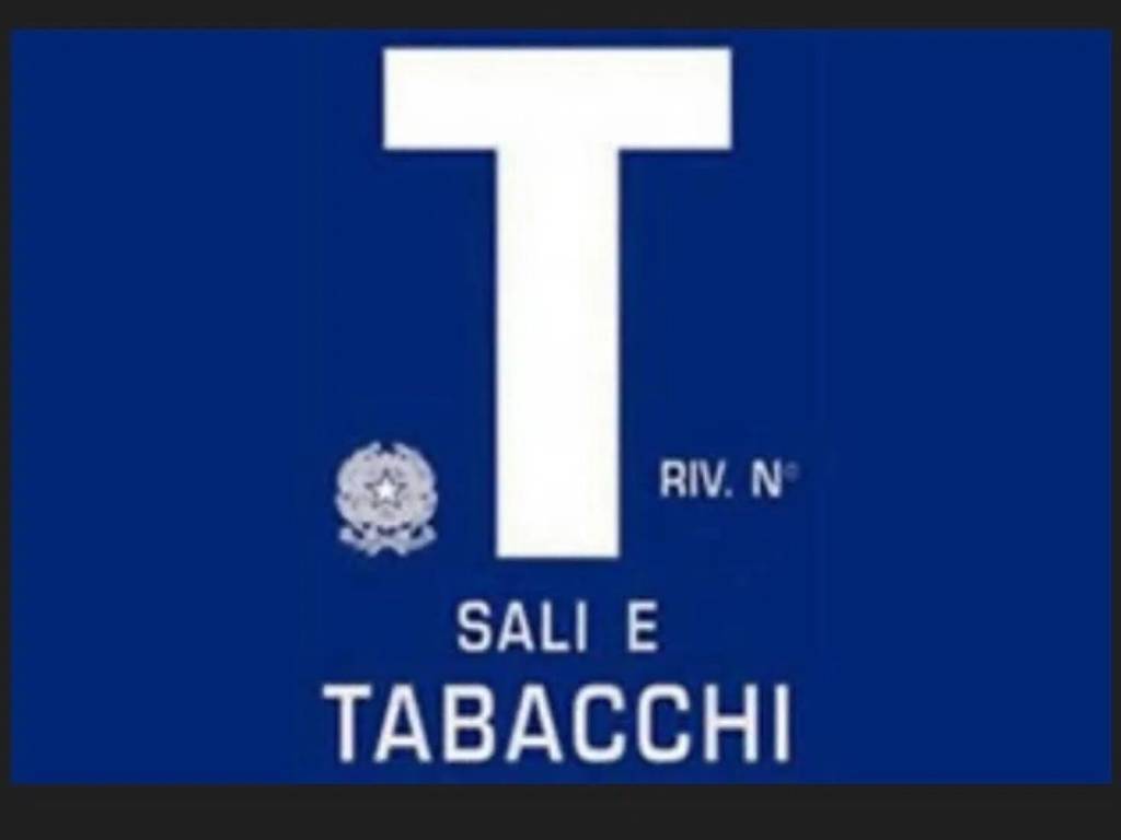 negozio in affitto ad Anzio in zona Lido delle Sirene