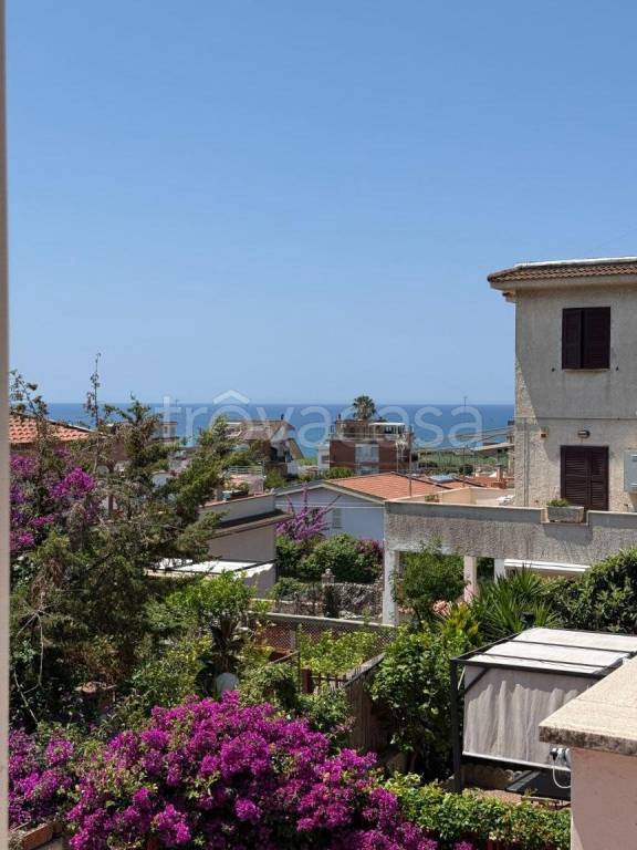 casa indipendente in affitto ad Anzio in zona Marechiaro