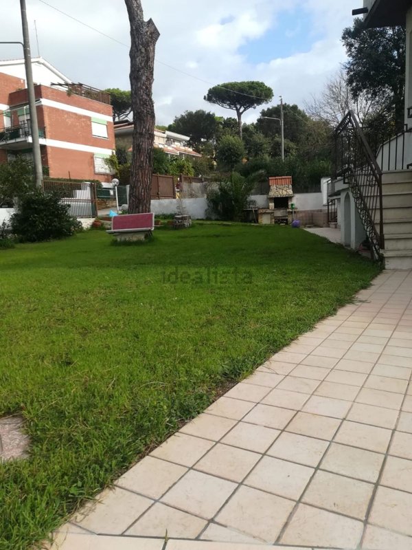 casa indipendente in affitto ad Anzio in zona Cincinnato