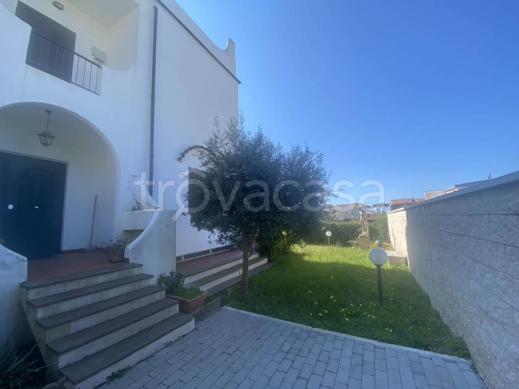 casa indipendente in affitto ad Anzio in zona Mare