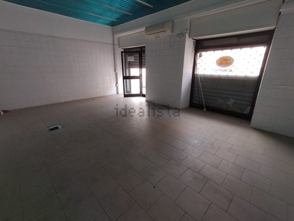 locale commerciale in affitto ad Anzio