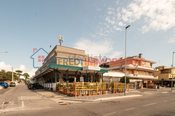 negozio in affitto ad Anzio