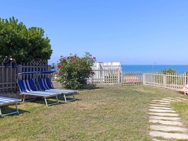 appartamento in affitto ad Anzio in zona Mare