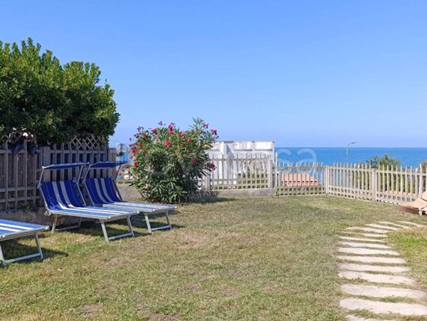 appartamento in affitto ad Anzio in zona Mare