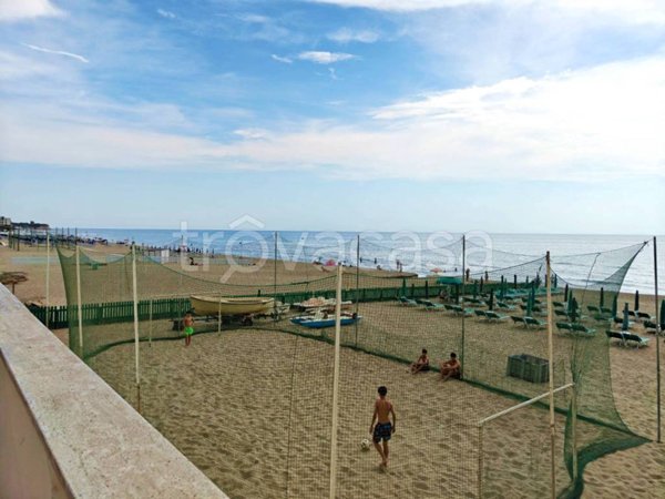 appartamento in affitto ad Anzio in zona Mare