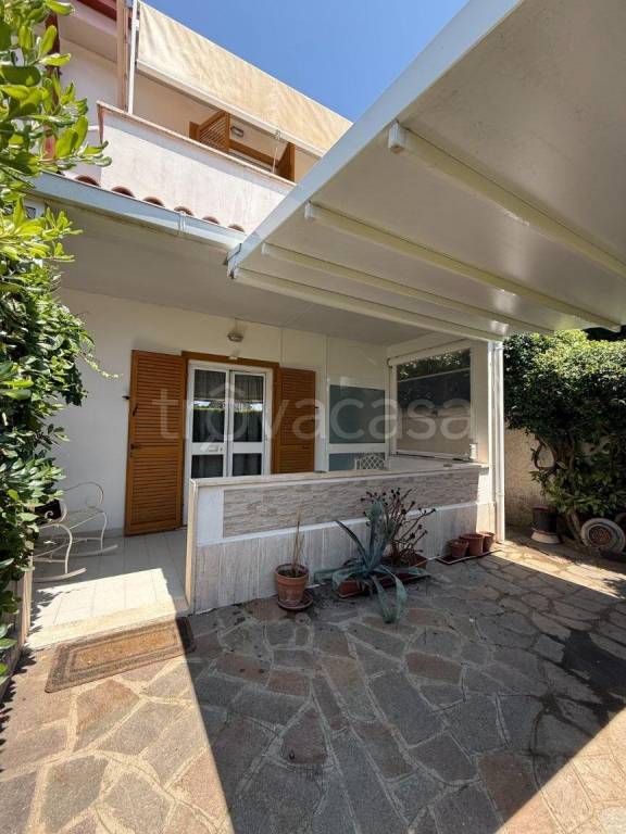 casa indipendente in affitto ad Anzio in zona Marechiaro