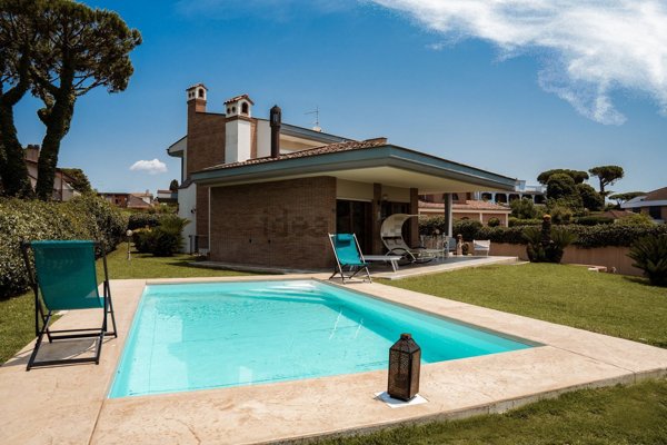 casa indipendente in affitto ad Anzio