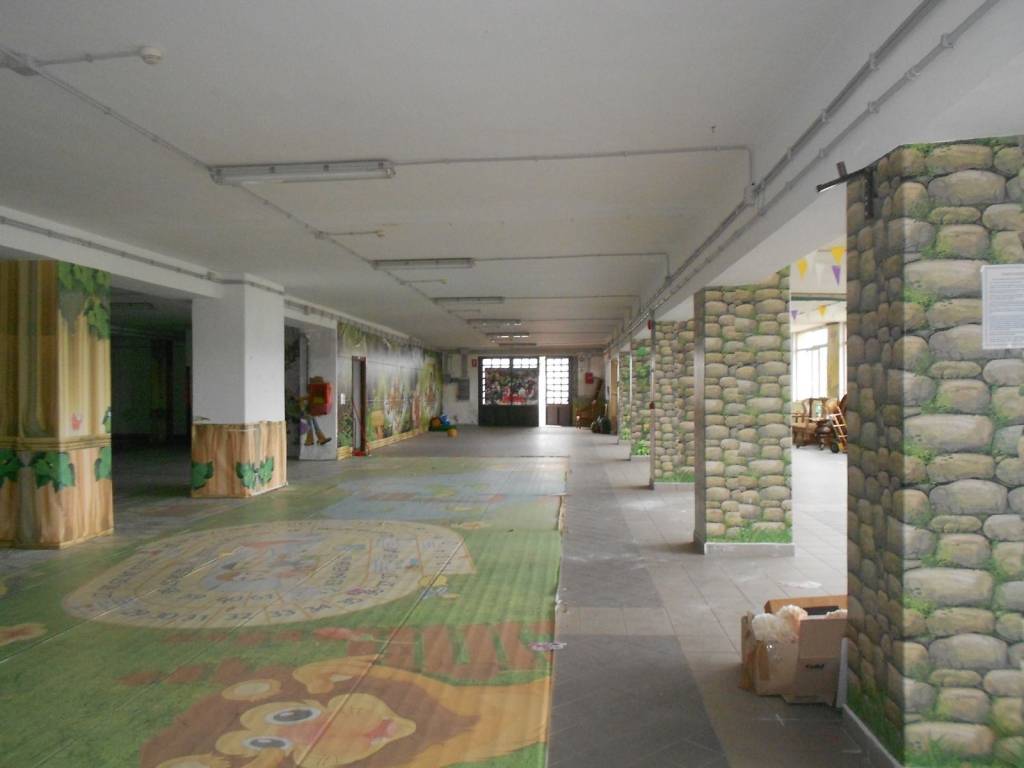 negozio in affitto ad Ariccia