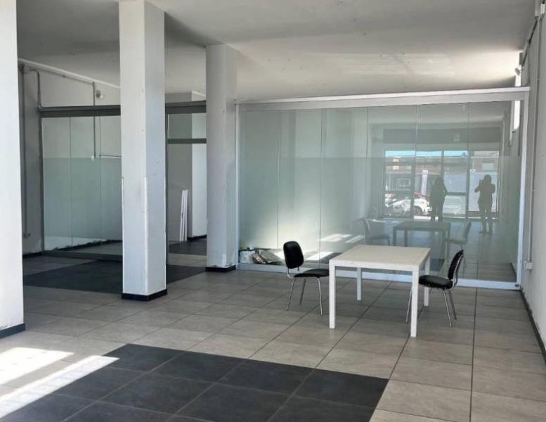 locale commerciale in affitto ad Ariccia