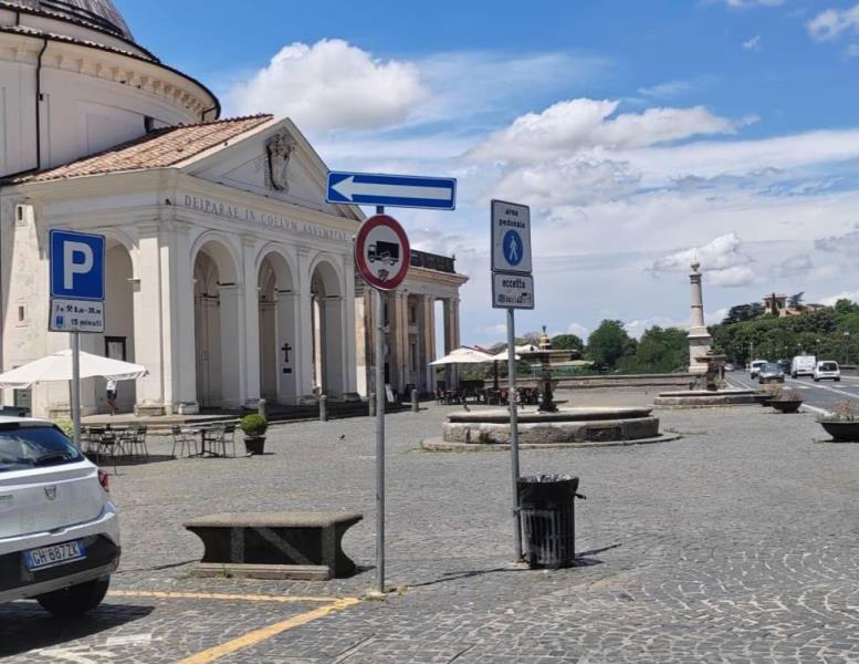 ufficio in affitto ad Ariccia