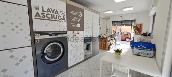 negozio in affitto ad Ariccia