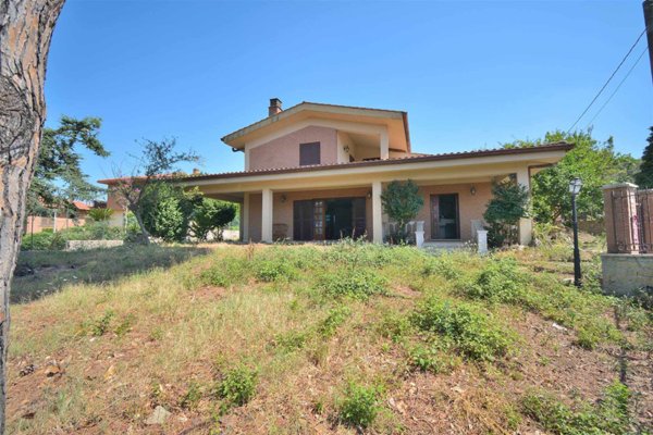 casa indipendente in affitto ad Ariccia
