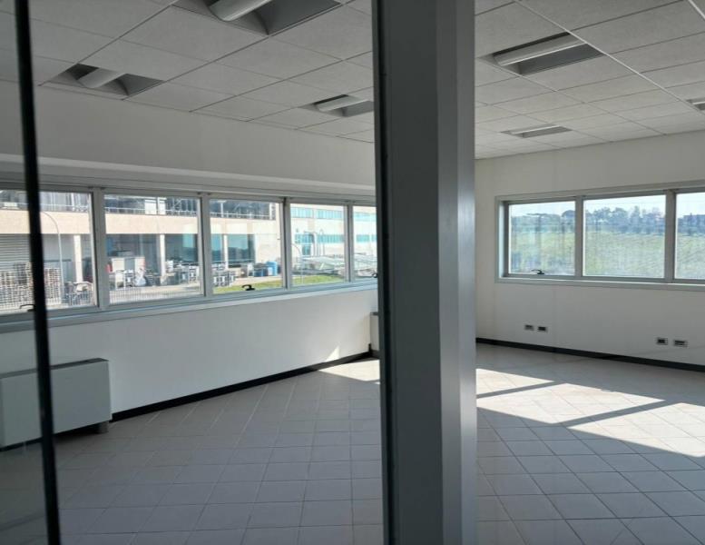 ufficio in affitto ad Ariccia