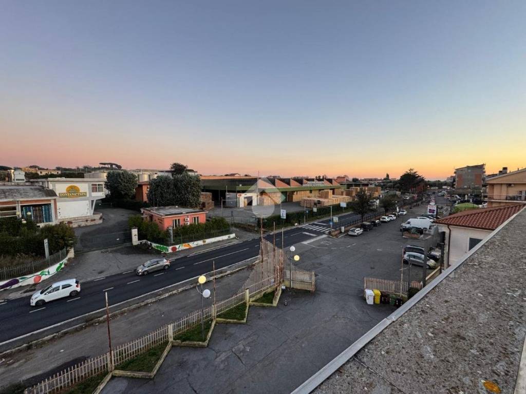 negozio in affitto ad Ariccia