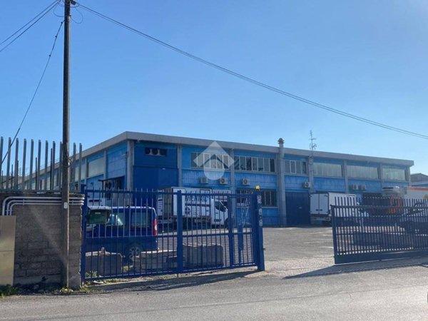 locale commerciale in affitto ad Ariccia