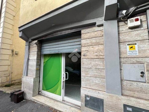 negozio in affitto ad Ariccia