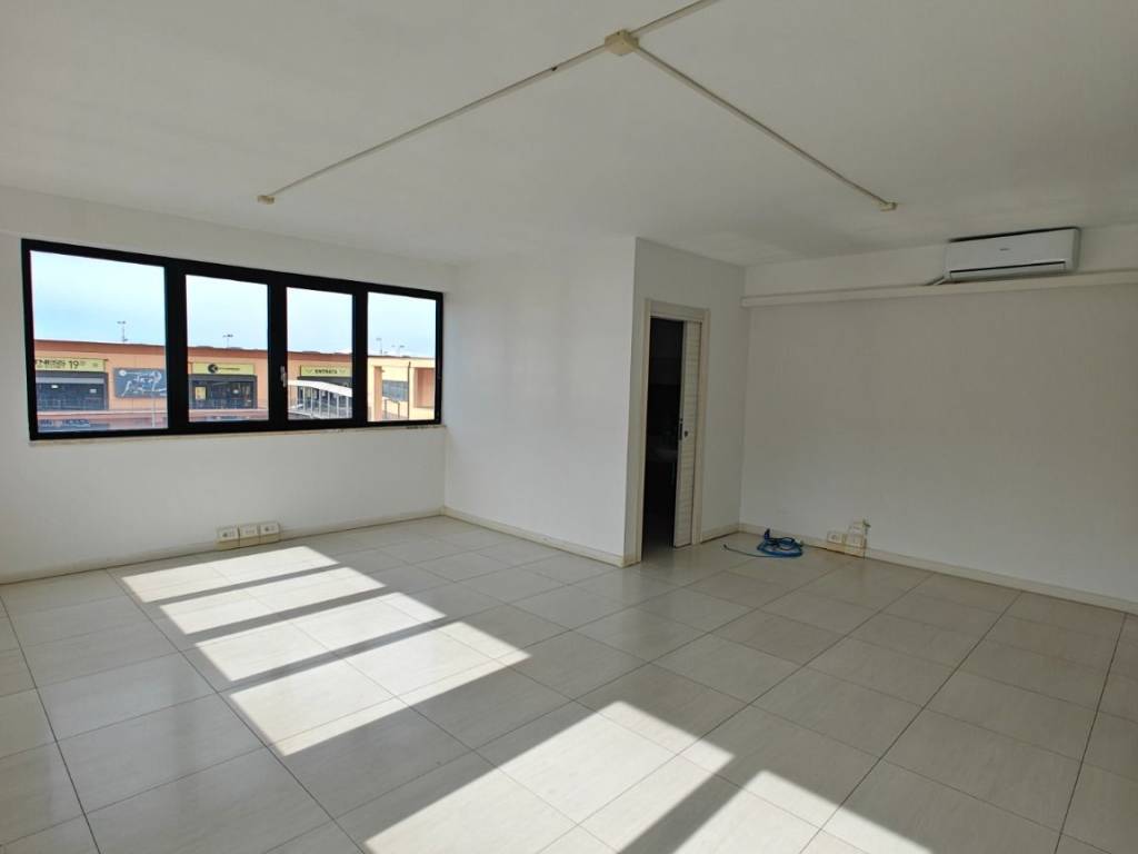 ufficio in affitto ad Ariccia