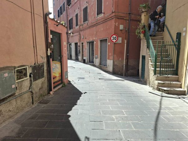 negozio in affitto ad Ariccia