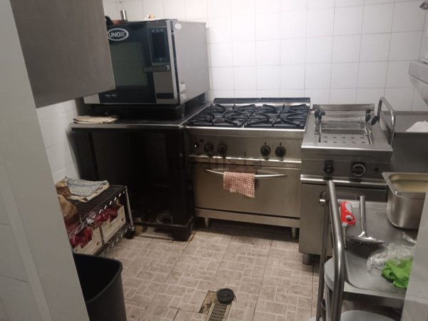 locale commerciale in affitto ad Ariccia