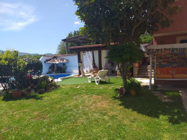 appartamento in affitto ad Artena in zona Macere
