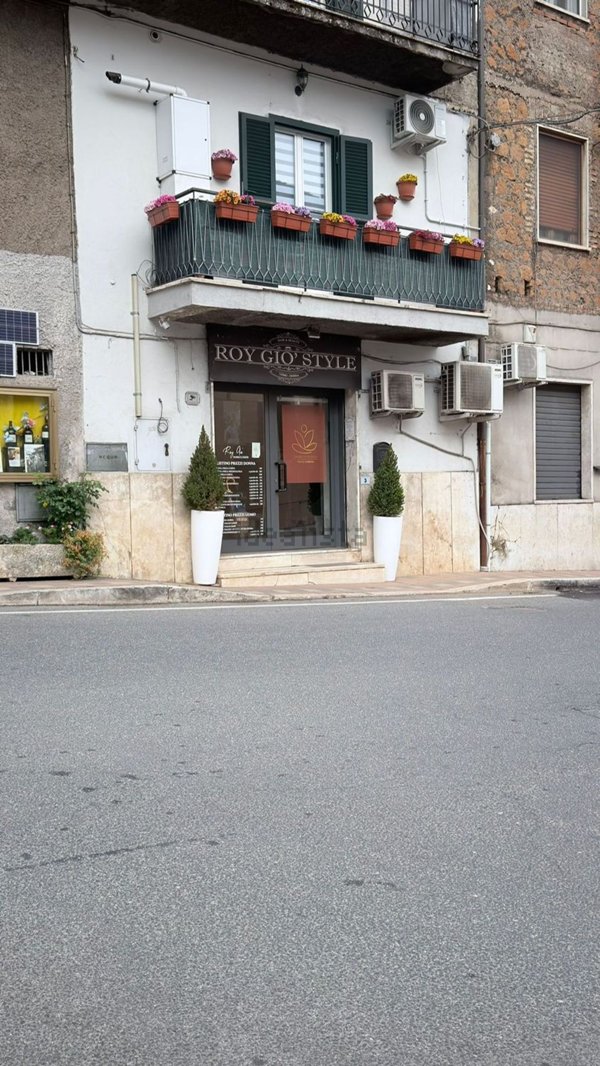 locale commerciale in affitto ad Artena in zona Valli