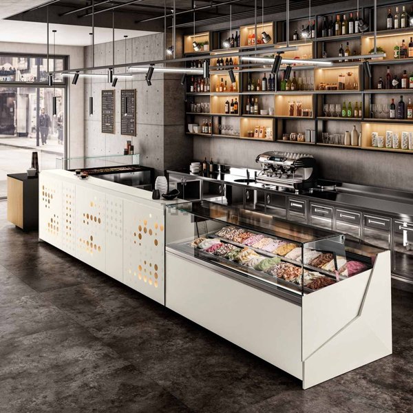 negozio in affitto a Bracciano