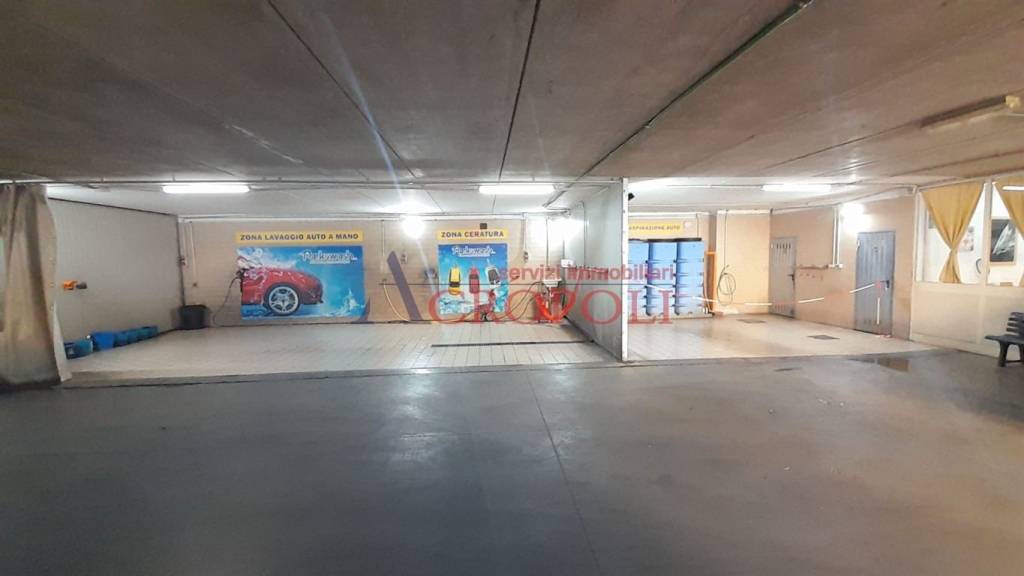 negozio in affitto a Bracciano