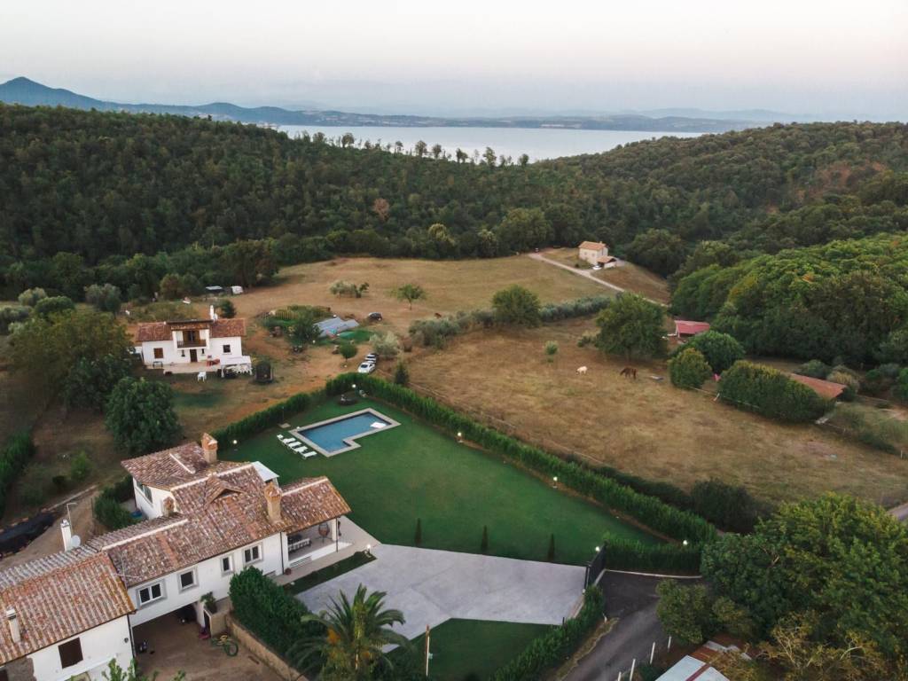 casa indipendente in affitto a Bracciano in zona Pisciarelli
