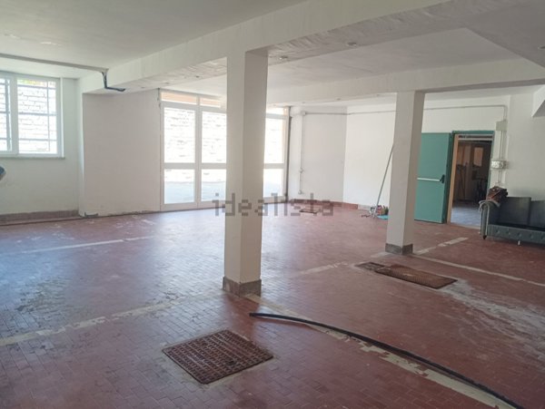 locale commerciale in affitto a Campagnano di Roma