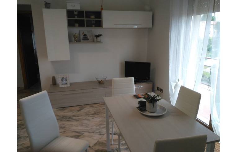 appartamento in affitto a Castel Gandolfo in zona Pavona