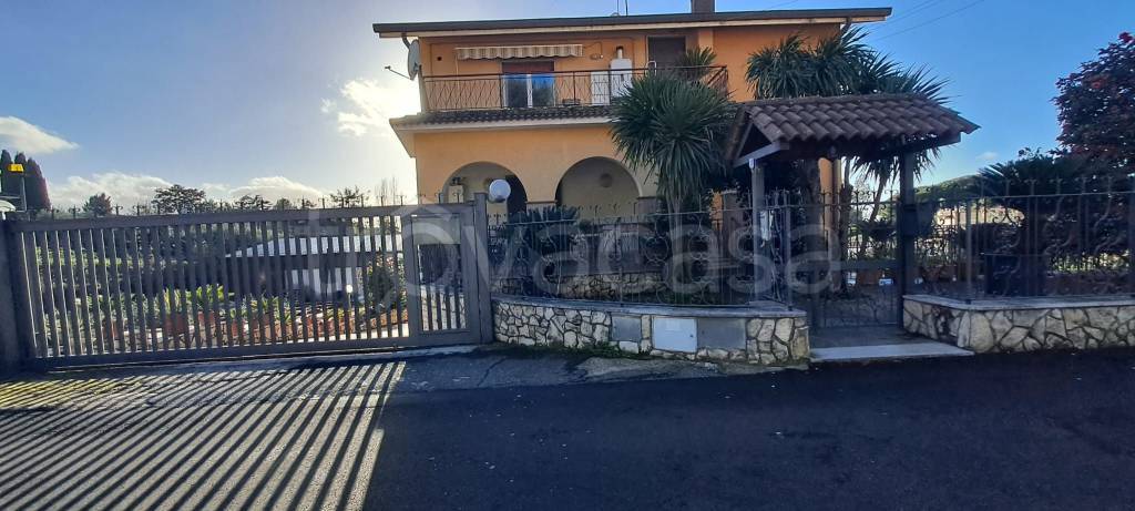 appartamento in affitto a Castel Gandolfo