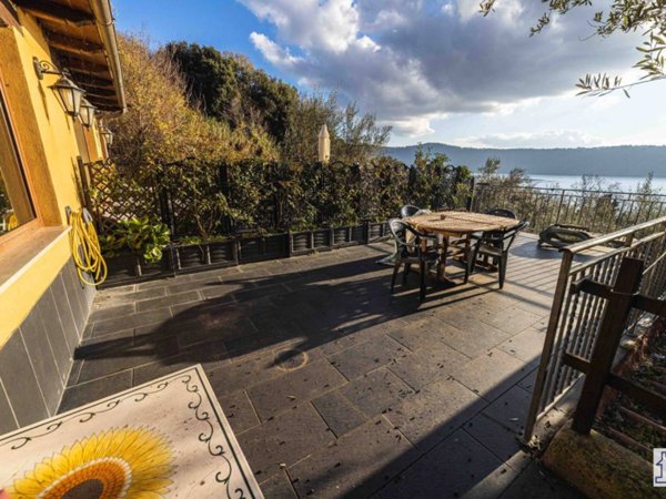 appartamento in affitto a Castel Gandolfo