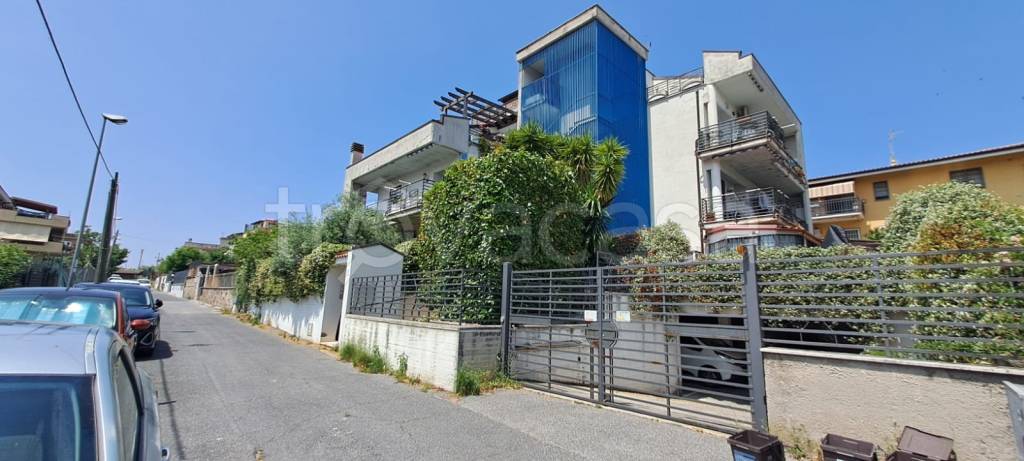 appartamento in affitto a Castel Gandolfo in zona Pavona