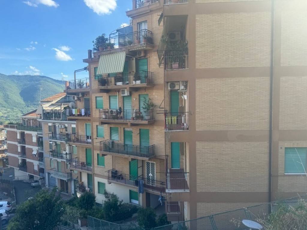 appartamento in affitto a Castel Madama