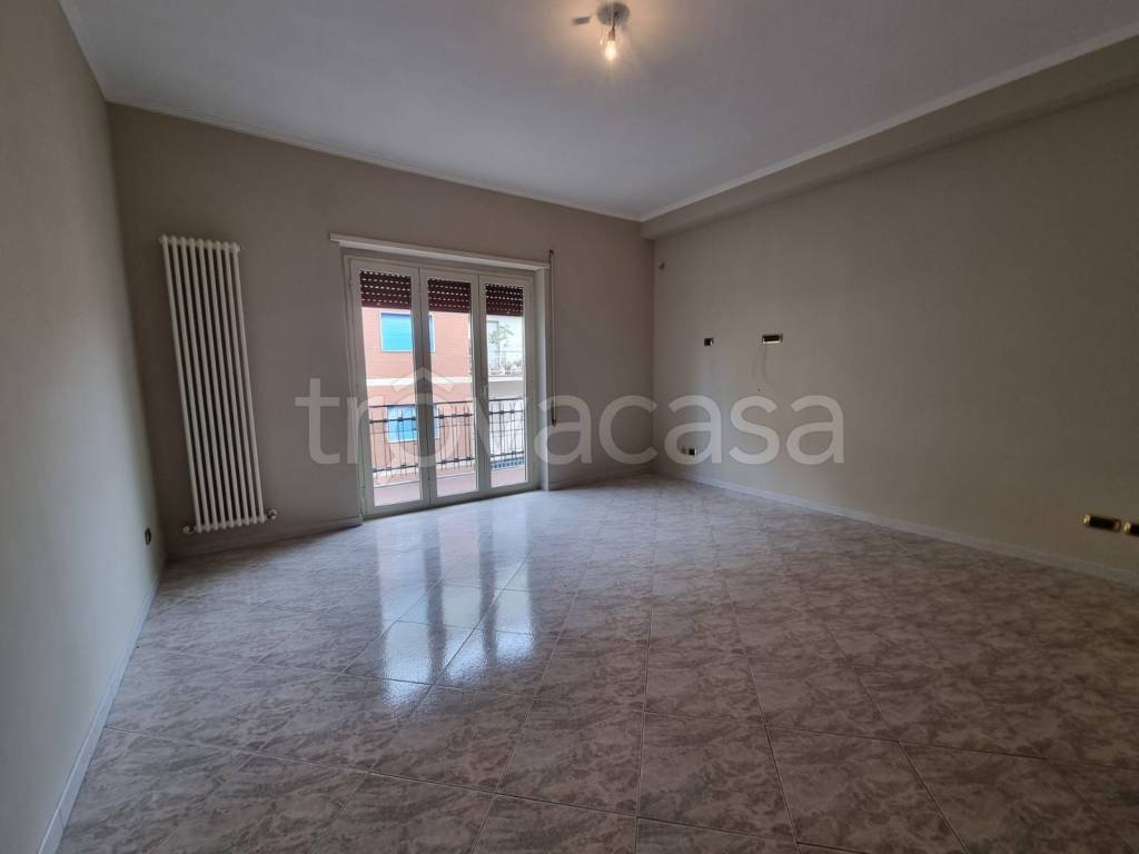 appartamento in affitto a Castel Madama