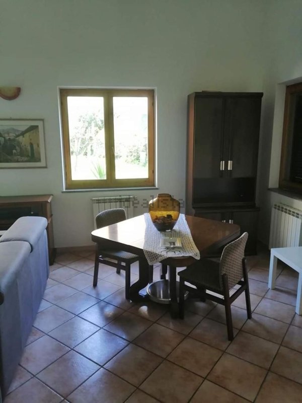 casa indipendente in affitto a Castelnuovo di Porto