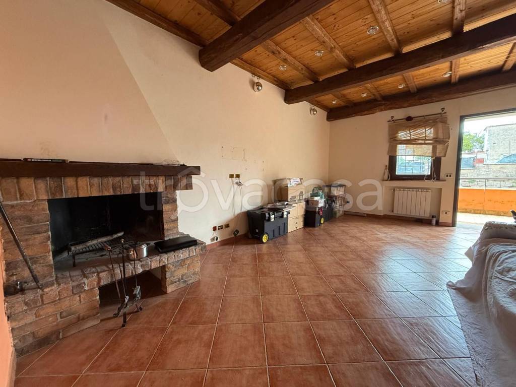 appartamento in affitto a Castelnuovo di Porto