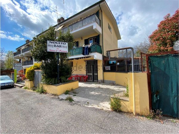 locale commerciale in affitto a Cave in zona Collepalme