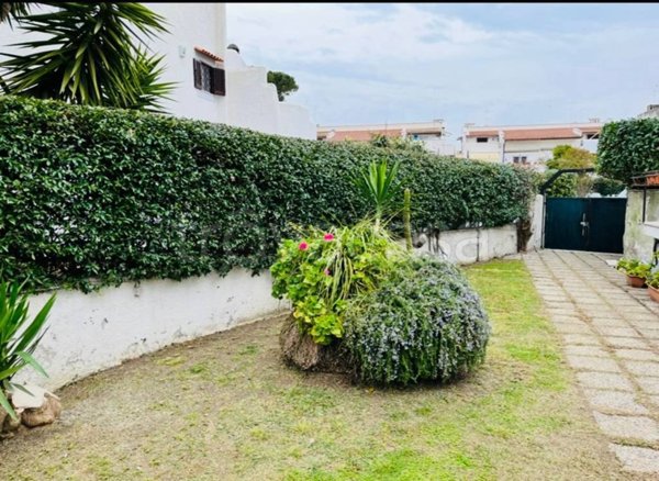 casa indipendente in affitto a Cerveteri in zona Cerenova