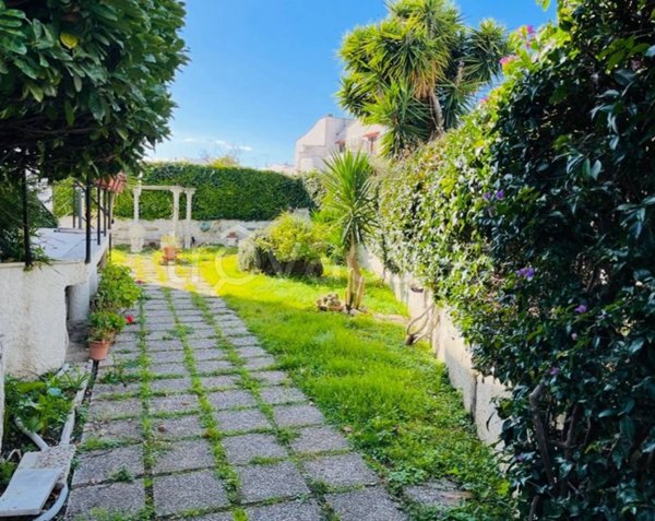 casa indipendente in affitto a Cerveteri in zona Cerenova
