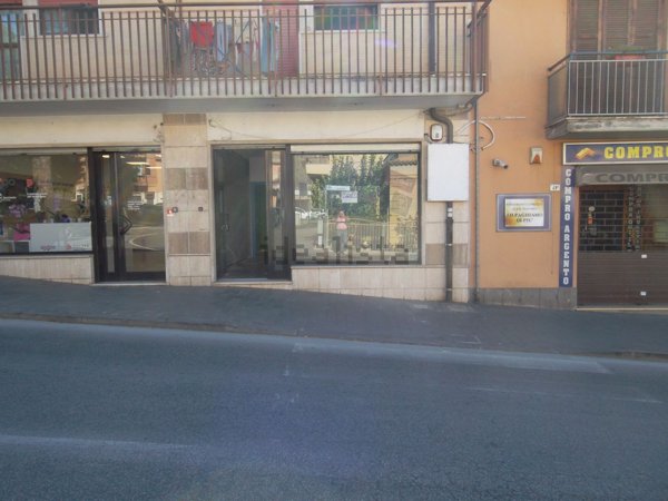 locale commerciale in affitto a Cerveteri