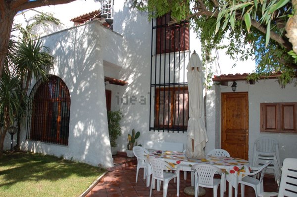 casa indipendente in affitto a Cerveteri in zona Marina di Cerveteri