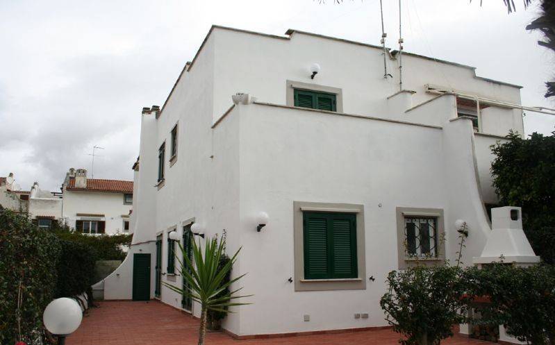 casa indipendente in affitto a Cerveteri in zona Cerenova