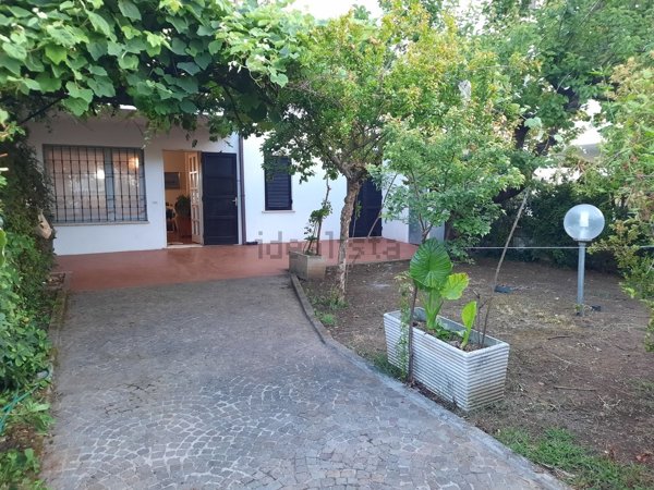 appartamento in affitto a Cerveteri in zona Cerenova