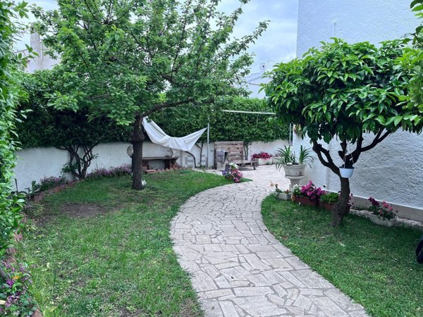 appartamento in affitto a Cerveteri in zona Cerenova